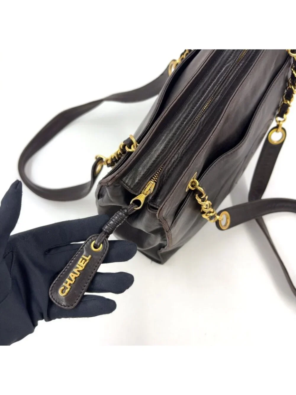Chanel CC Logo Chain Lambskin Dark Brown Tote Bag Gold